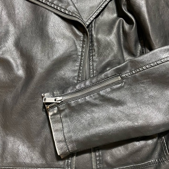 Universal Thread jacket - Picture 4 of 4